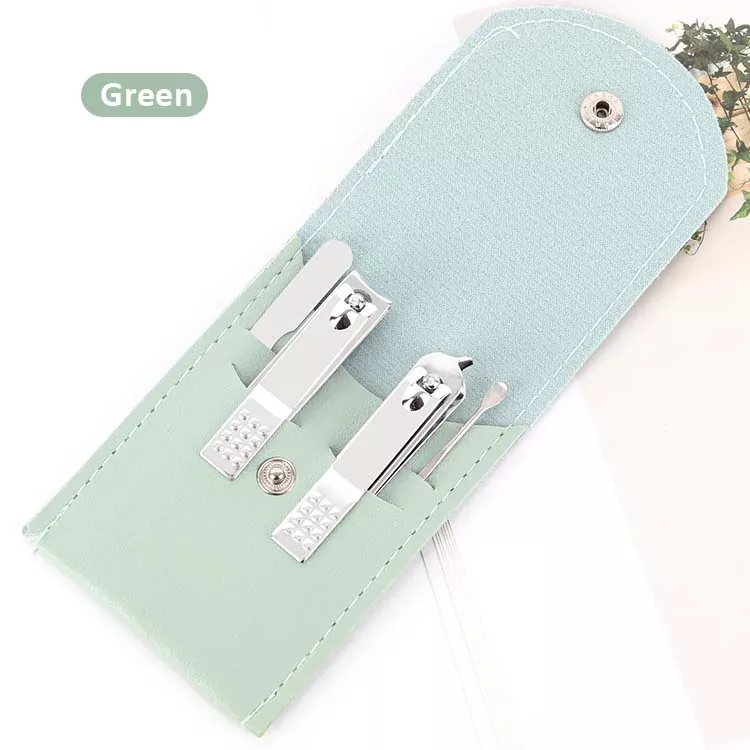 Pu läderväska 4st nagelklipp set